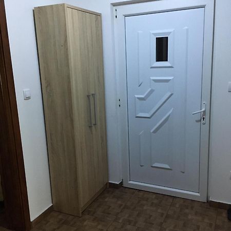 Sangaj Apartment Белград Екстериор снимка