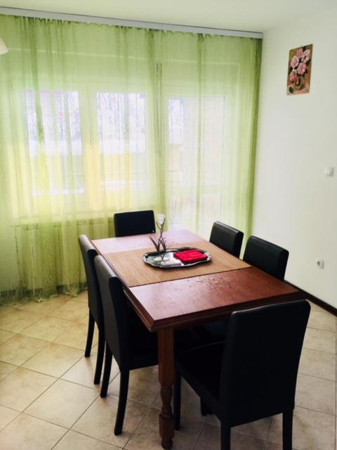 Sangaj Apartment Белград Екстериор снимка